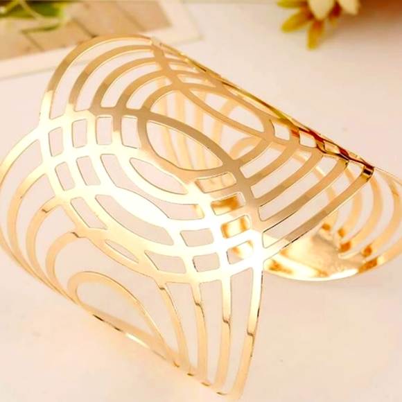 Bangle - Picture 2 of 2